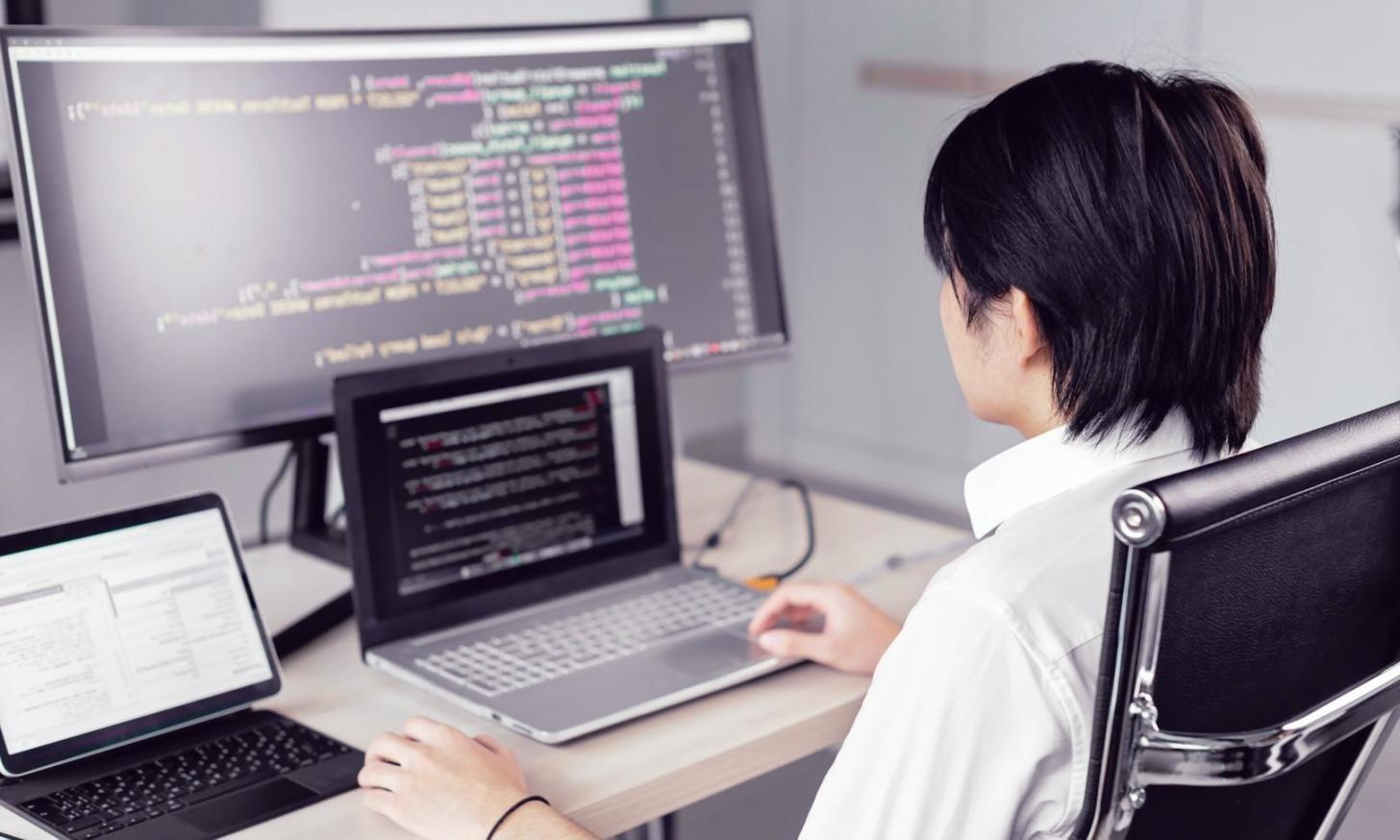 Webinar-Session über KI-gestützte Logistik