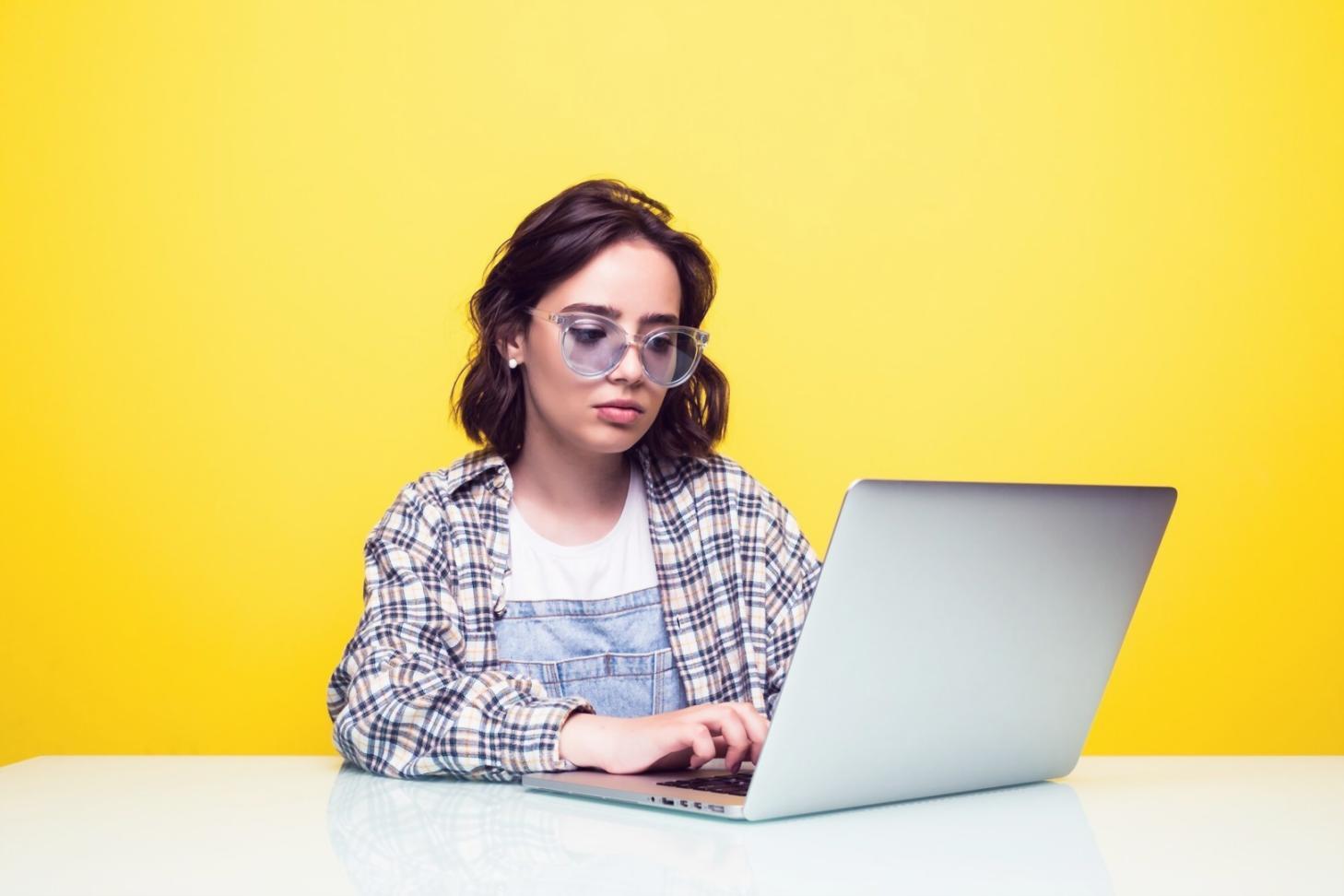 Bildungsplattform für KI in Transport und Logistik